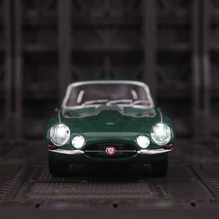 送男生生日礼物女生送给男朋友兄弟同学高级感创意圣诞节模型礼物