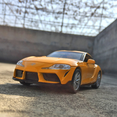 送男生生日男友男朋友男孩玩具模型摆件成人礼高中生18岁男士礼物