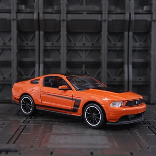 302合金静态摆件收藏礼物美式 Mustang 肌肉超跑车模 24仿真Ford