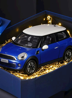 1:28仿真宝马MINICooper新能源合金汽车模型摆件收藏声光回力玩具