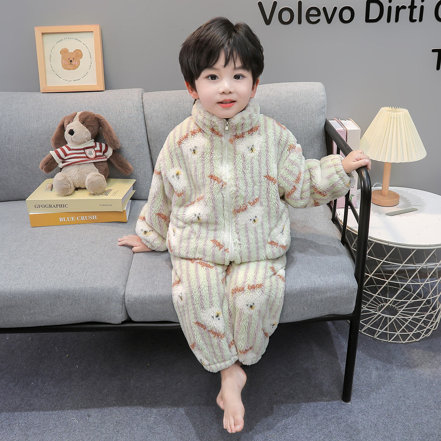 男童睡衣儿童秋冬季珊瑚绒加绒