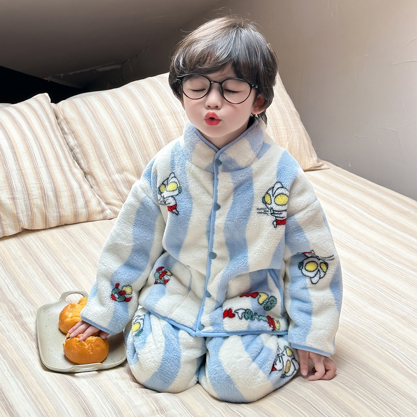 男童睡衣冬季保暖珊瑚绒家居服