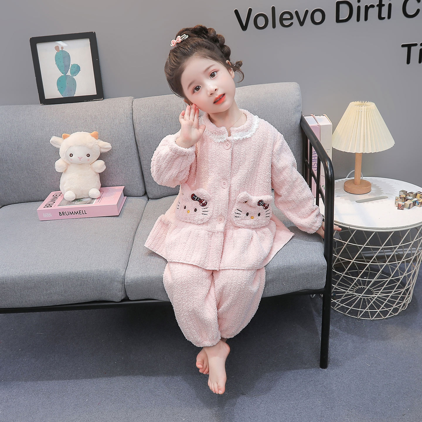 女童睡衣秋冬季法兰绒儿童加厚