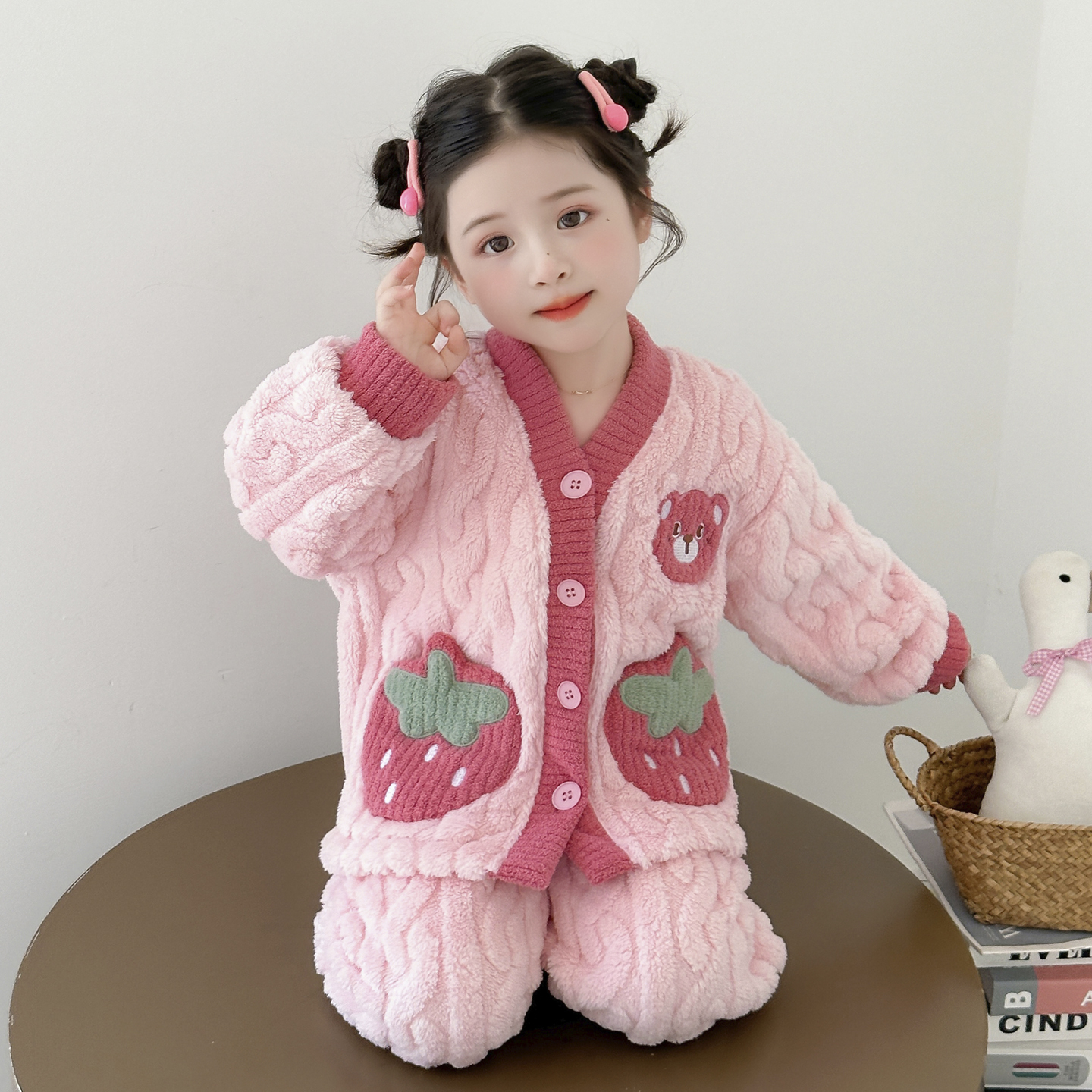 女童睡衣春秋款法兰绒家居服套装