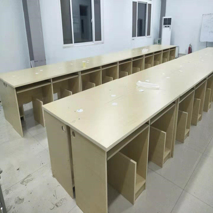 批发供应办公室简约职员桌员工桌培训办公桌双人电脑桌简约办公桌