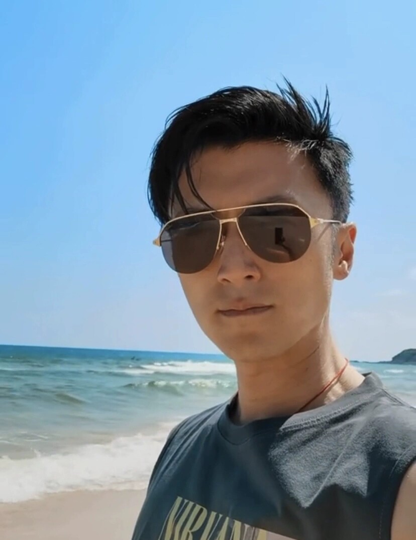 卡家CT0229谢霆锋款飞行员式男女通用太阳眼镜18k金纯钛工艺推荐