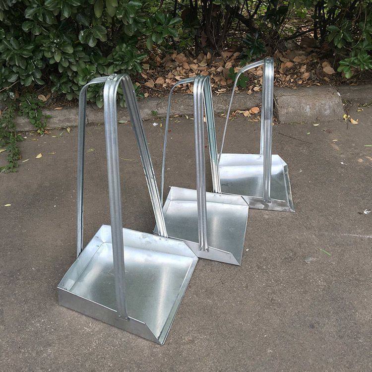 高把加厚铁簸箕耐用撮子扫地簸箕老式老款环卫垃圾铲铁扒斗戳子