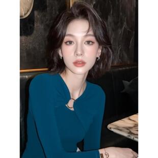 ROUMIKL早秋韩系穿搭上衣女装秋季2025新款外贸原单减龄松弛感蓝