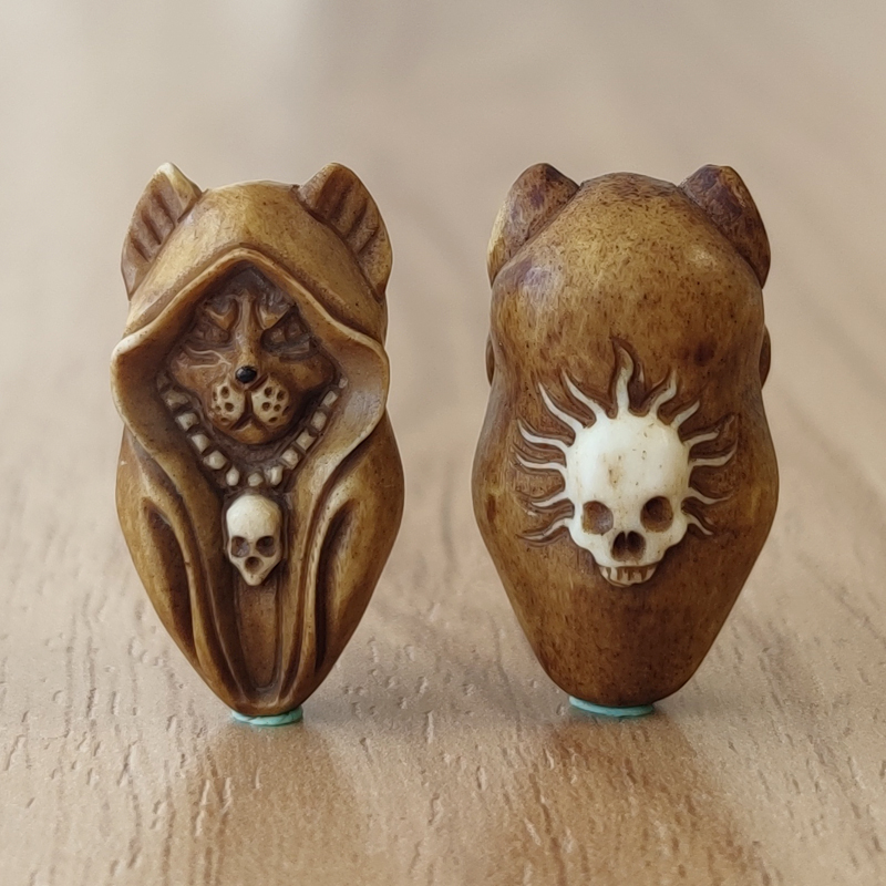 鹿角整料精雕斯芬克斯猫文玩配饰