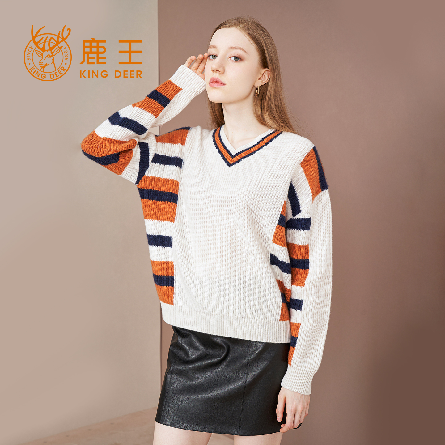 鹿王羊绒衫女士V领时尚长袖套衫