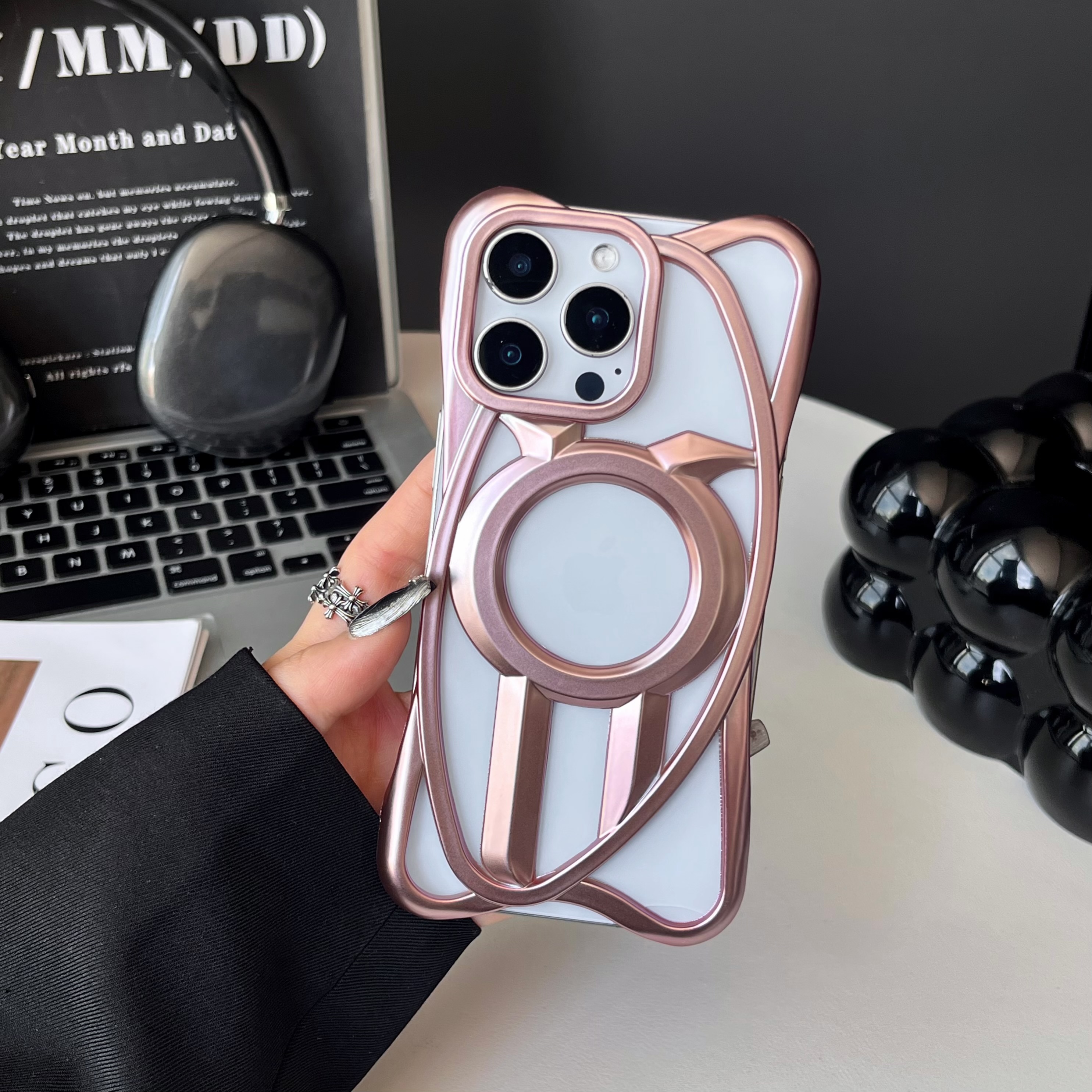 【磁吸】無邊框鏤空高級感適用蘋果16手機(jī)殼iphone16promax新款潮女iphone15愛心聯(lián)盟防摔殼15promax保護(hù)套
