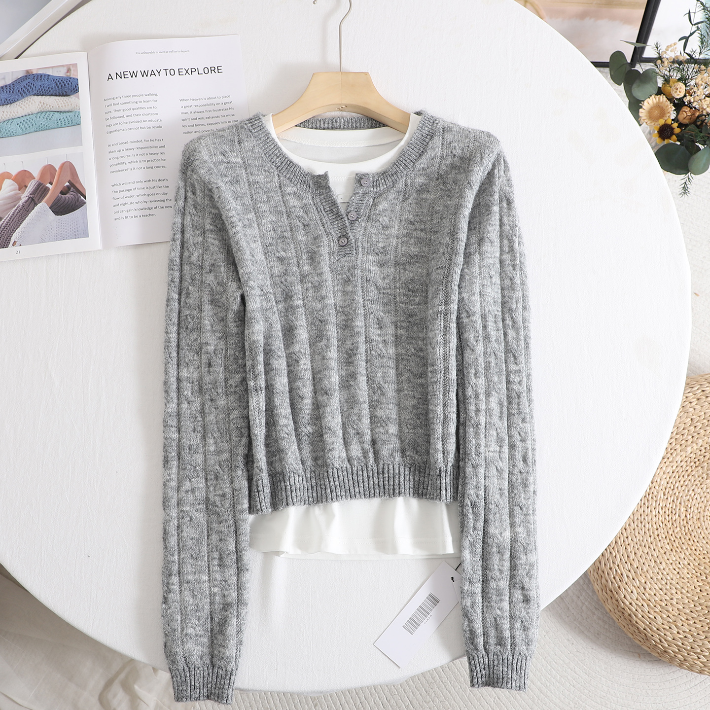时尚百搭V领纽扣针织衫套装
