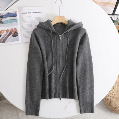 气质灰色连帽拉链针织开衫女