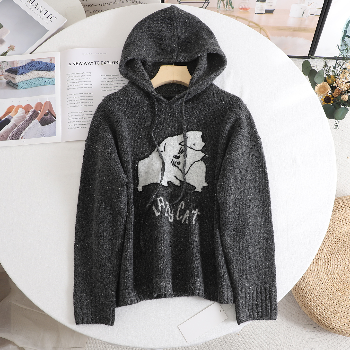 韩版连帽套头卡通猫咪针织衫