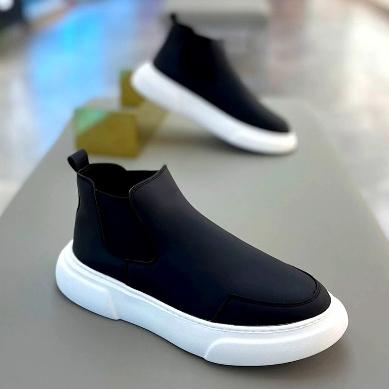 一脚蹬男鞋秋冬新款潮男鞋休闲百搭软底高帮皮面板鞋厚底加绒靴男