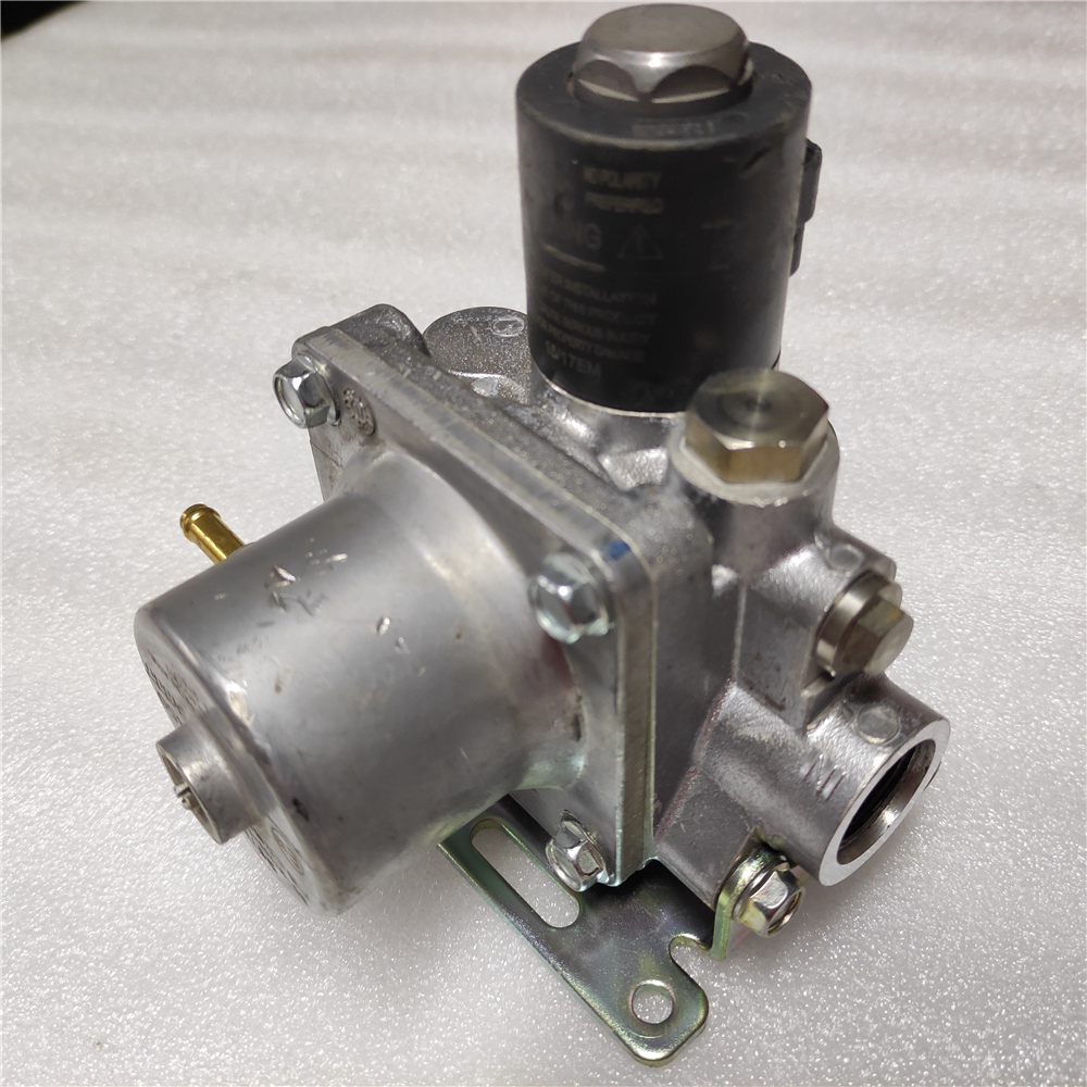 适用东风天龙联合重卡CNG天然气高压减压器阀MY200-1113C40D客车