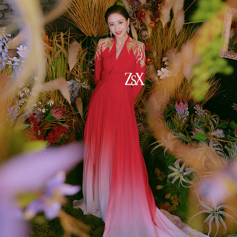 佟丽娅同款高级感伴娘敬酒晚礼服裙雅名轻奢小众气质小香风连衣裙