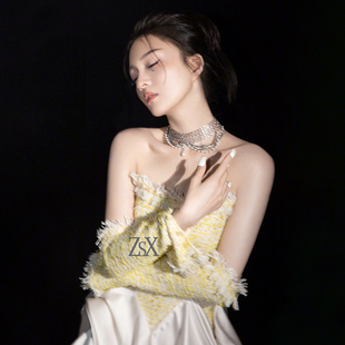 张韶涵同款高级感气质名媛优雅小香风礼服裙夏季新款法式抹胸礼服