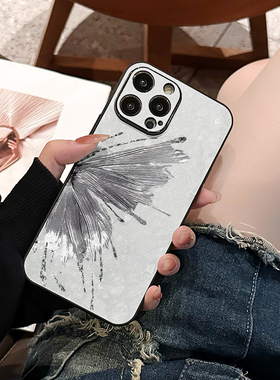 灰色羽纱蝴蝶适用于苹果15手机壳15pro新款14Promax简约13高级感12plus硅胶11全包xsmax小众8女款7防摔质感套