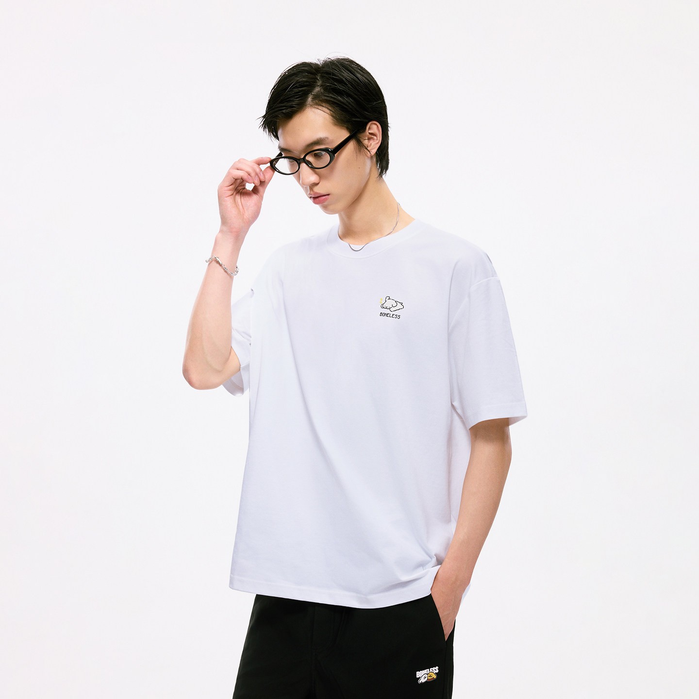 【线条小狗联名款】BONELESS前后线条小狗等式印花宽松男女短袖图片