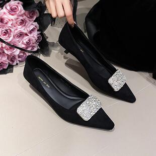 3厘米黑色高跟鞋女2025尖头气质水钻方扣绒面浅口通勤细跟单鞋女
