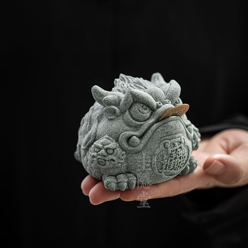 圭隐堂青砂石可养招财金蟾茶宠摆件精品中式蟾蜍茶室家Z用茶道零