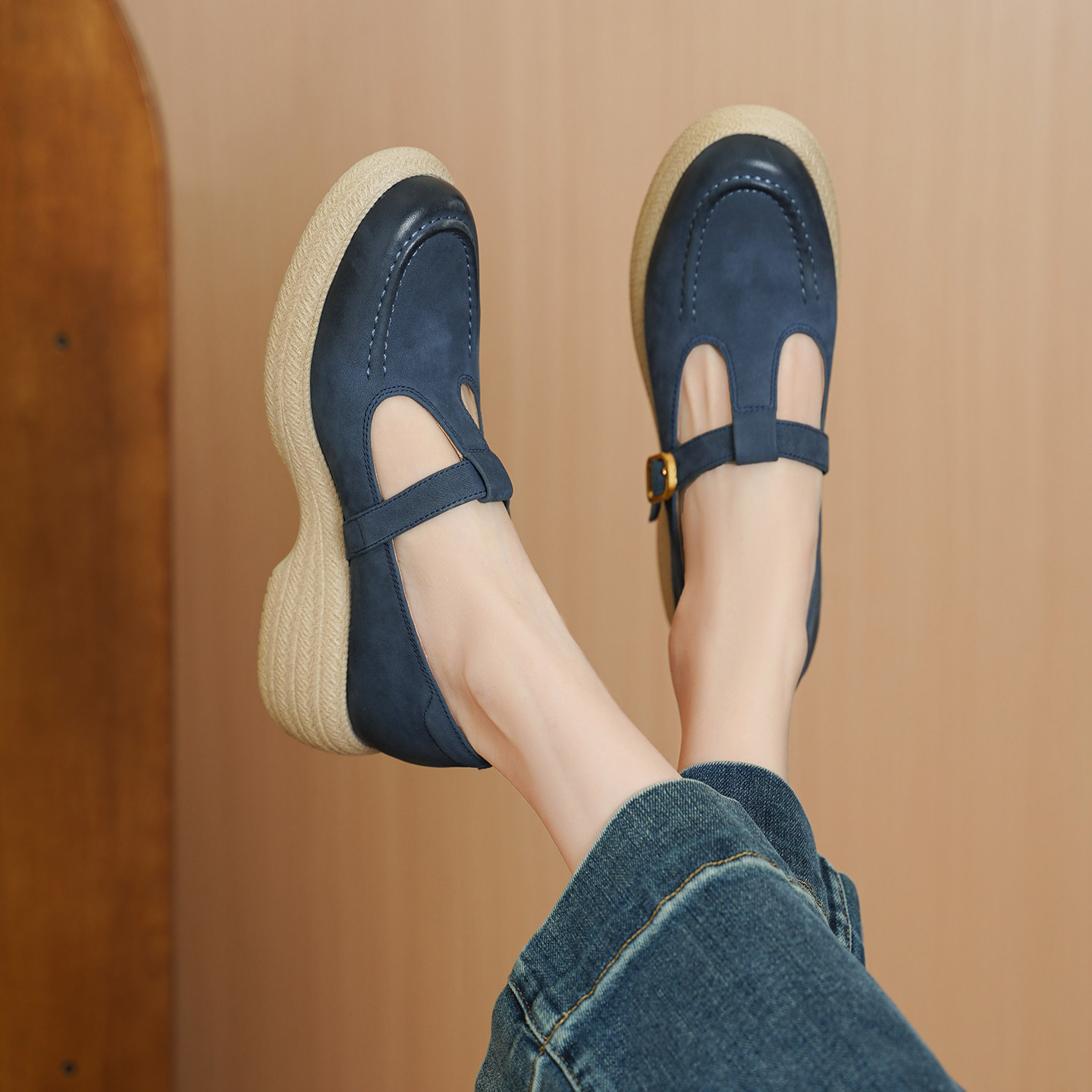 奥卡索女鞋2026年超火的鞋子厚底玛丽珍鞋女圆头松糕鞋百搭单鞋女