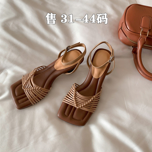 大码女鞋41到43方头高跟小码凉鞋女313233百搭编织夏季真皮凉拖鞋