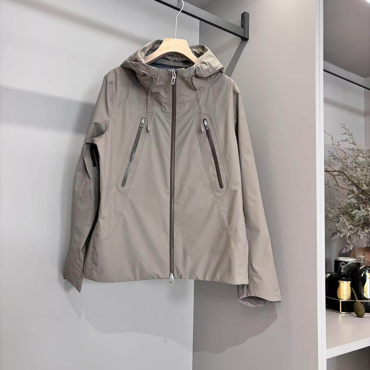 【多多还是多多】高级时尚压胶冲锋衣袖卫衣LJ-XY-2D1910