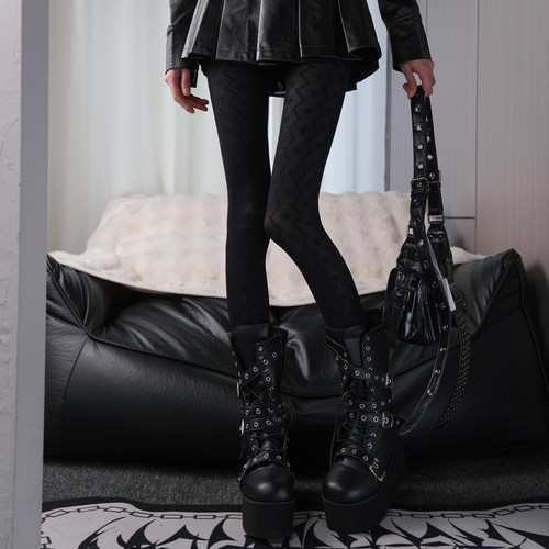 黑镜碎偏~暗黑哥特辣妹复古菱格纹连裤朋克亚文化y2k机车厚底靴DF