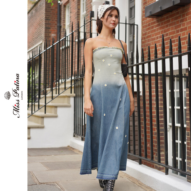 MP90年代复古小雏菊渐变牛仔抹胸式连衣裙赠送丝巾