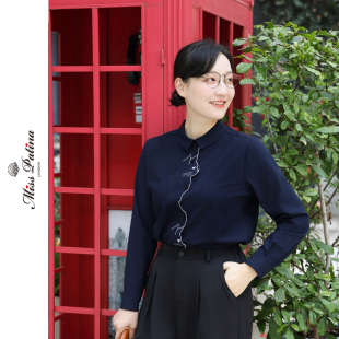 深蓝色竹纤维上衣通勤 女长袖 MP英伦复古原创 小翻领猫咪刺绣衬衫