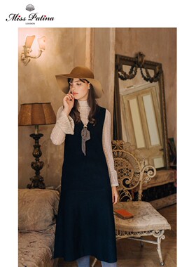 MP复古原创设计 气质优雅V领背心鱼尾针织超厚实保暖连衣裙复活款