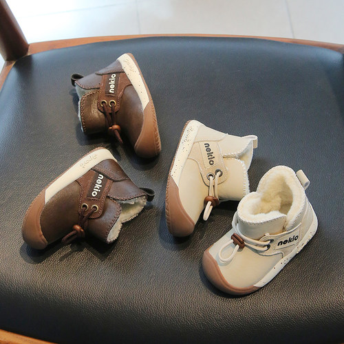 儿童雪地靴加绒保暖短靴子