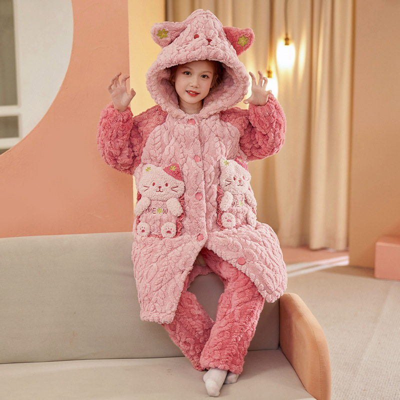 女童睡衣2025新款秋冬季儿童女孩珊瑚绒加厚款三层夹棉冬款家居服