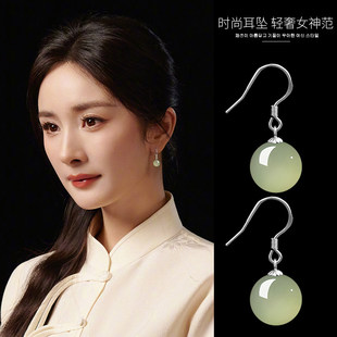 法国YaoYiZun翡翠耳环纯银女士2026新款爆款高级感玉石和田玉耳钉