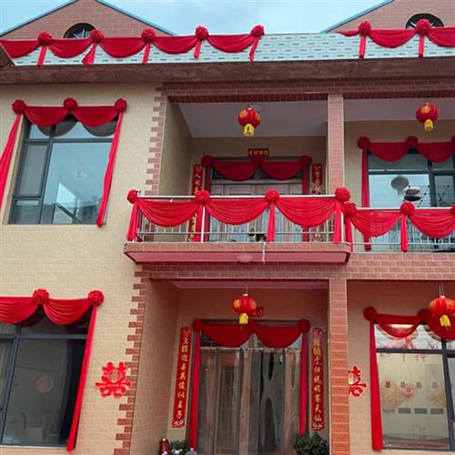 自建房别墅结婚农村院子阳台大门口装饰拉花美人纱幔大红花球绣球