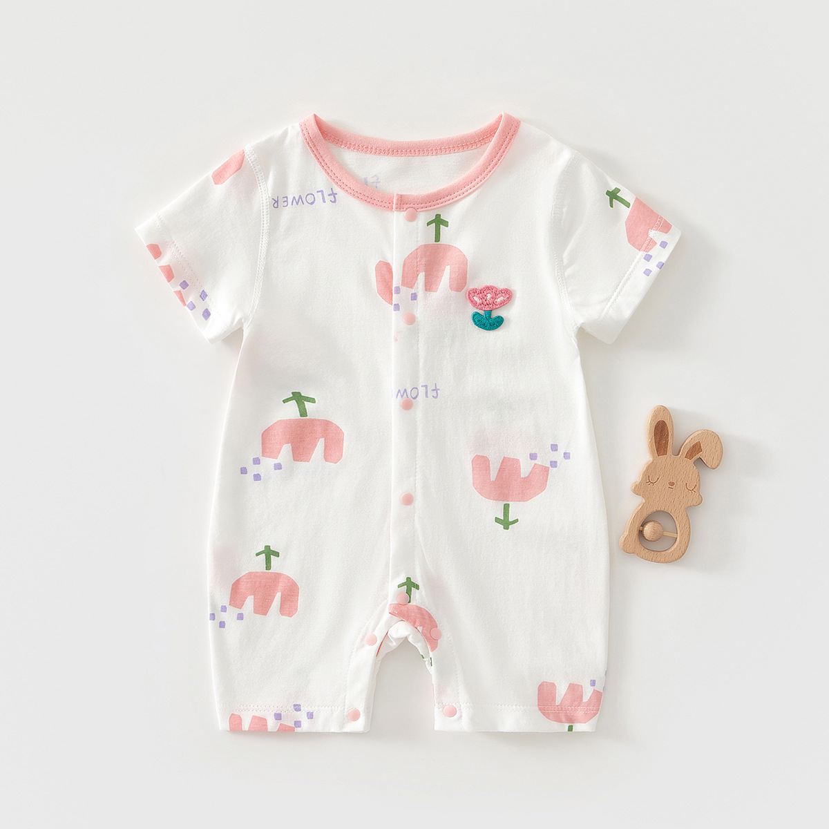 纯棉超薄，无骨缝制婴儿衣服