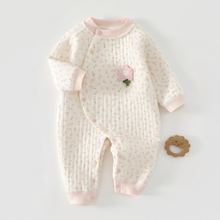 婴儿衣服秋冬夹棉连体衣秋季女宝加厚保暖衣宝宝秋装春秋睡衣新款