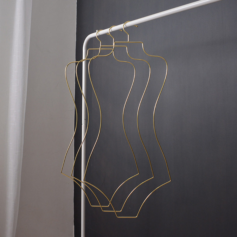 比基尼衣架沙滩游泳服装