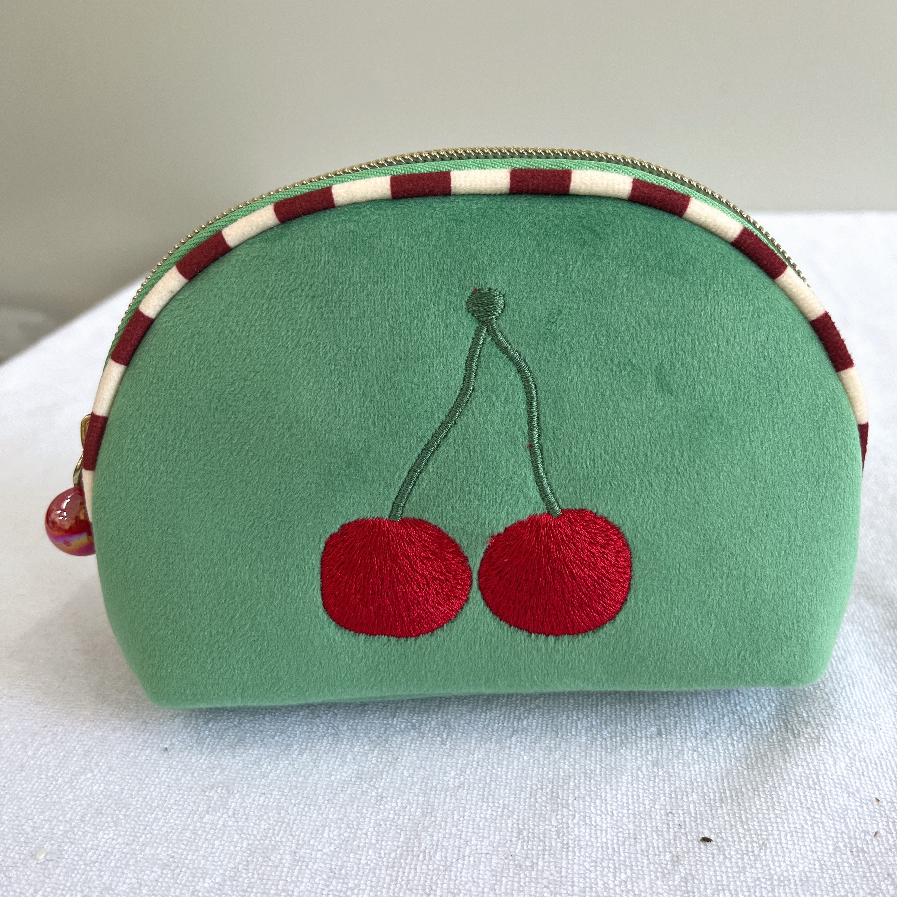 外贸尾货OLIVER BONAS时尚潮流百搭高质感女士收纳包化妆包零钱包,箱包皮具/热销女包/男包,手拿包,淘宝优惠券,粉丝福利购,淘宝优惠卷