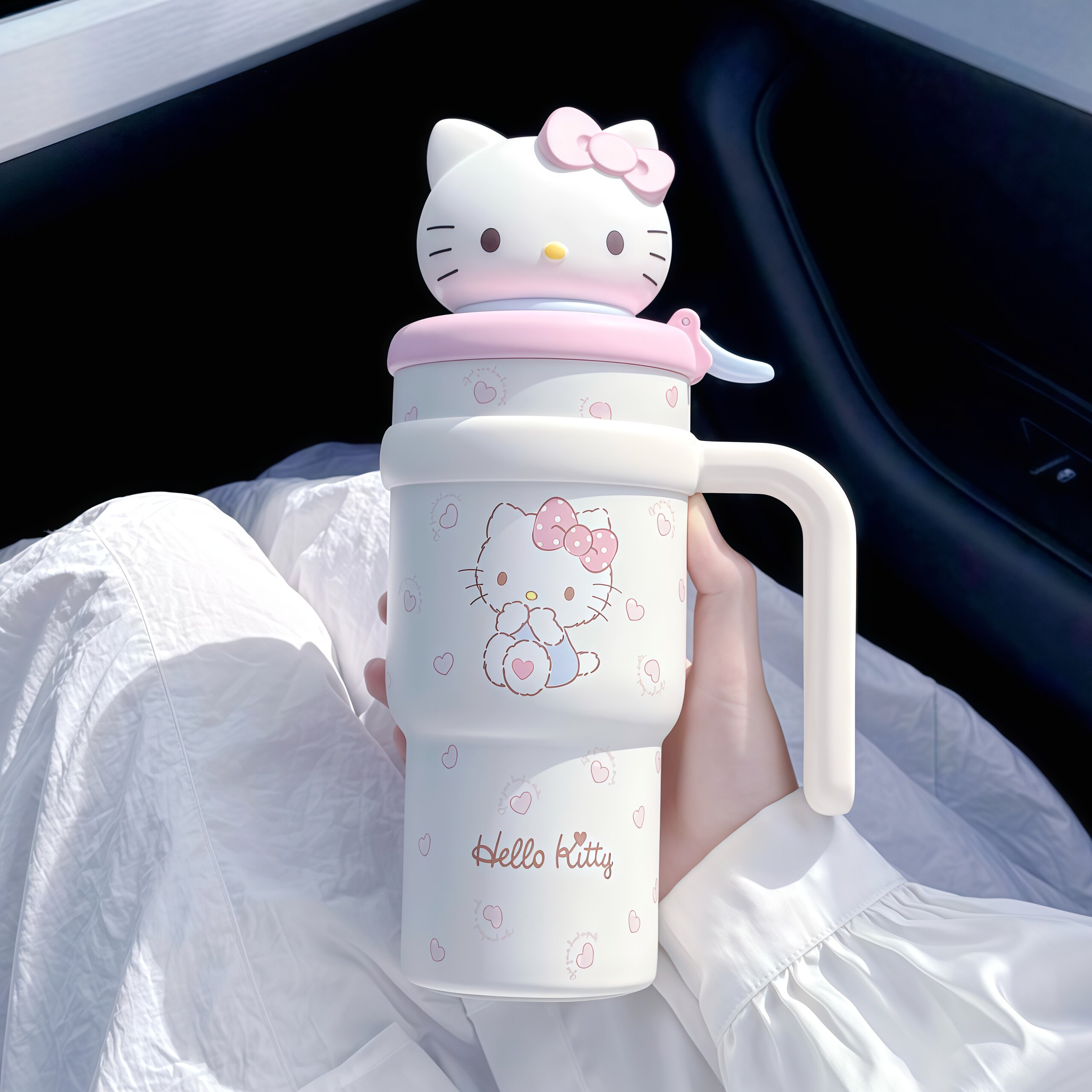 HelloKitty保温杯女生水杯高颜值大容量车载冰霸杯学生便携吸管杯