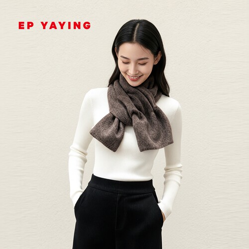 EP YAYING雅莹  牦牛绒拉绒交叉穿孔针织小围脖 商场同款 ZQ03A - 封面