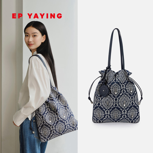 EPYAYING雅莹女包黔南图腾抽绳