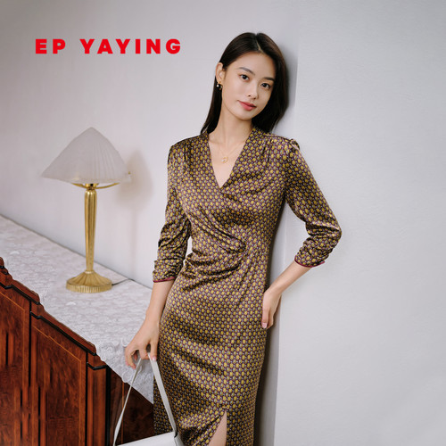 茶歇裙X型修身真丝印花