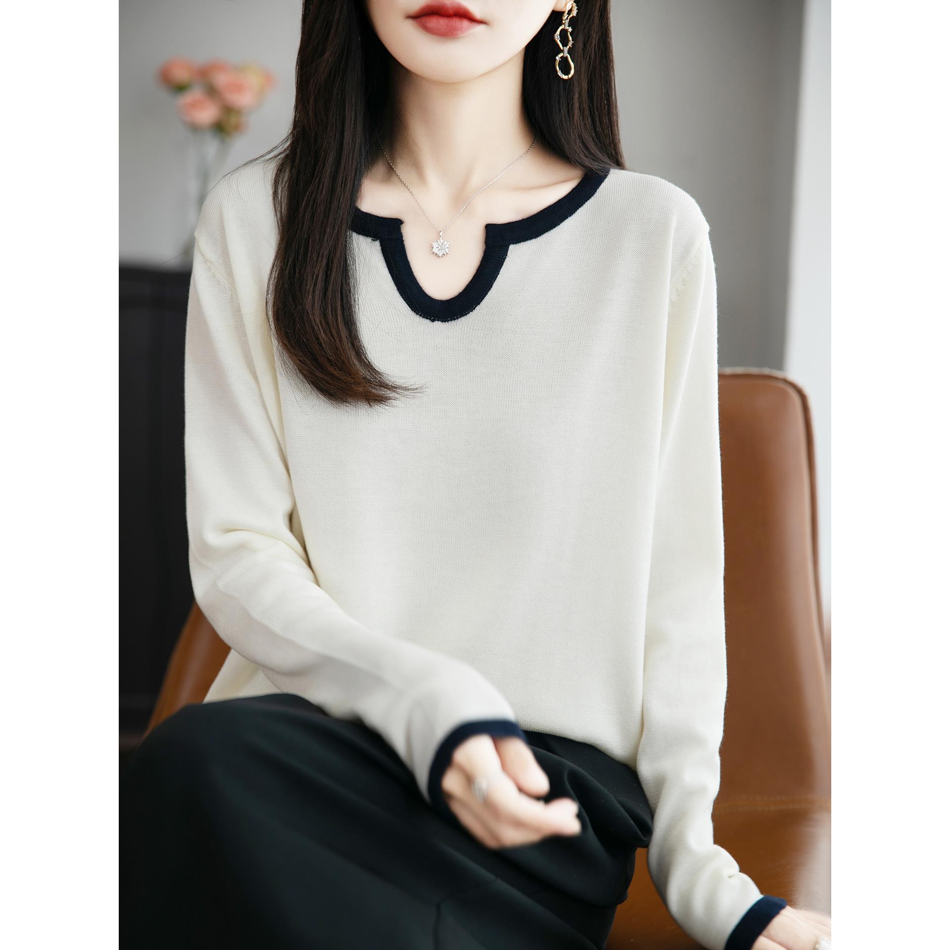 ROUMIKL法式撞色边剪刀领精纺毛针织衫女2025新款显瘦长袖保暖打