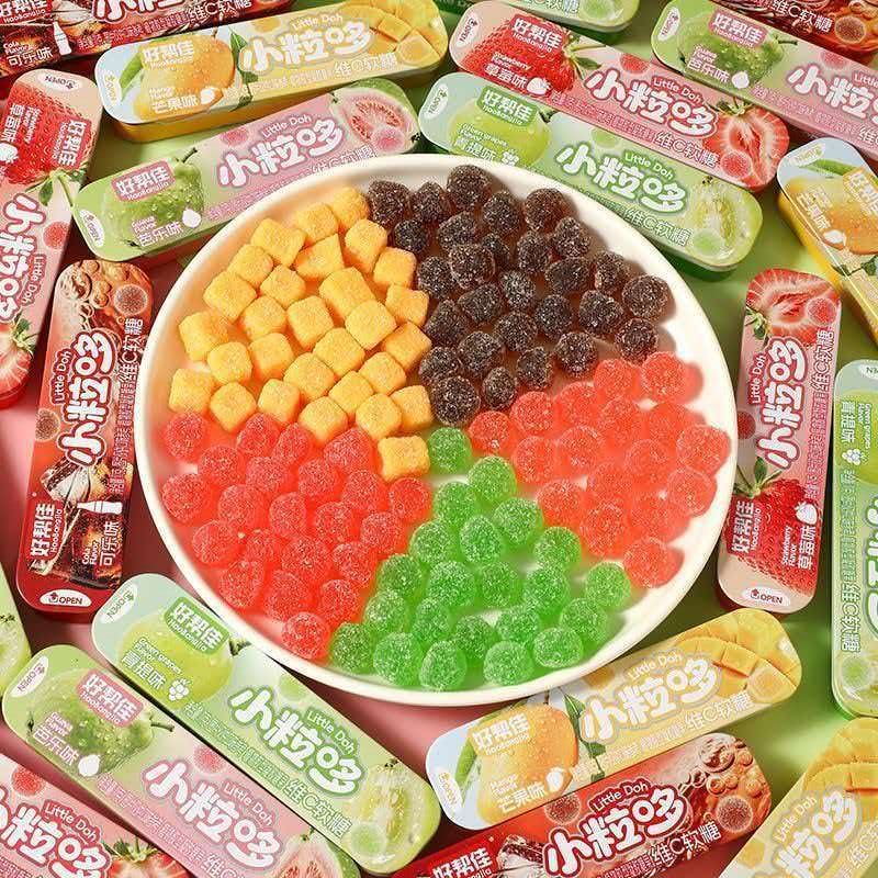 维C芭乐果汁可乐草莓芒果水果味软糖儿童解馋零食网红铁罐盒糖果