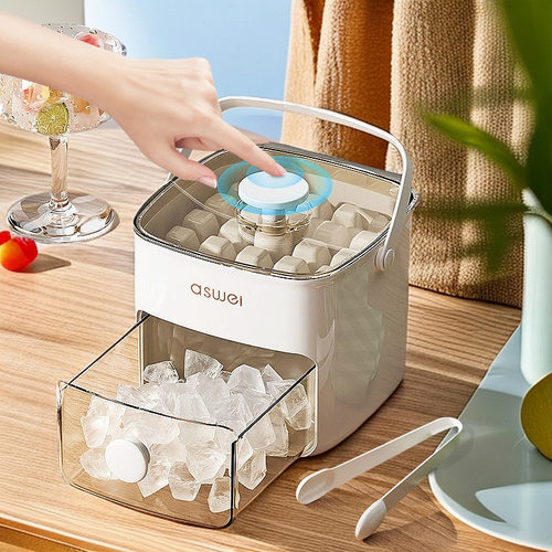 按压冰格冰块模具制冰盒冻冰球神器磨具大容量储冰家用食品级冰箱