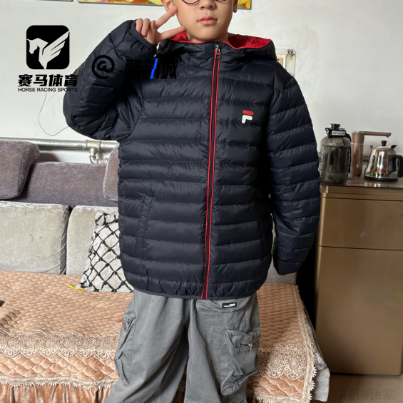FILA斐乐 传奇蓝儿童舒适运动休闲防风保暖羽绒服K52B531901P-NV,运动服/休闲服装,运动羽绒服,淘宝优惠券,粉丝福利购,淘宝优惠卷