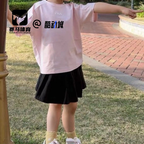 斐乐夏勃粉儿童宽松休闲短袖T恤
